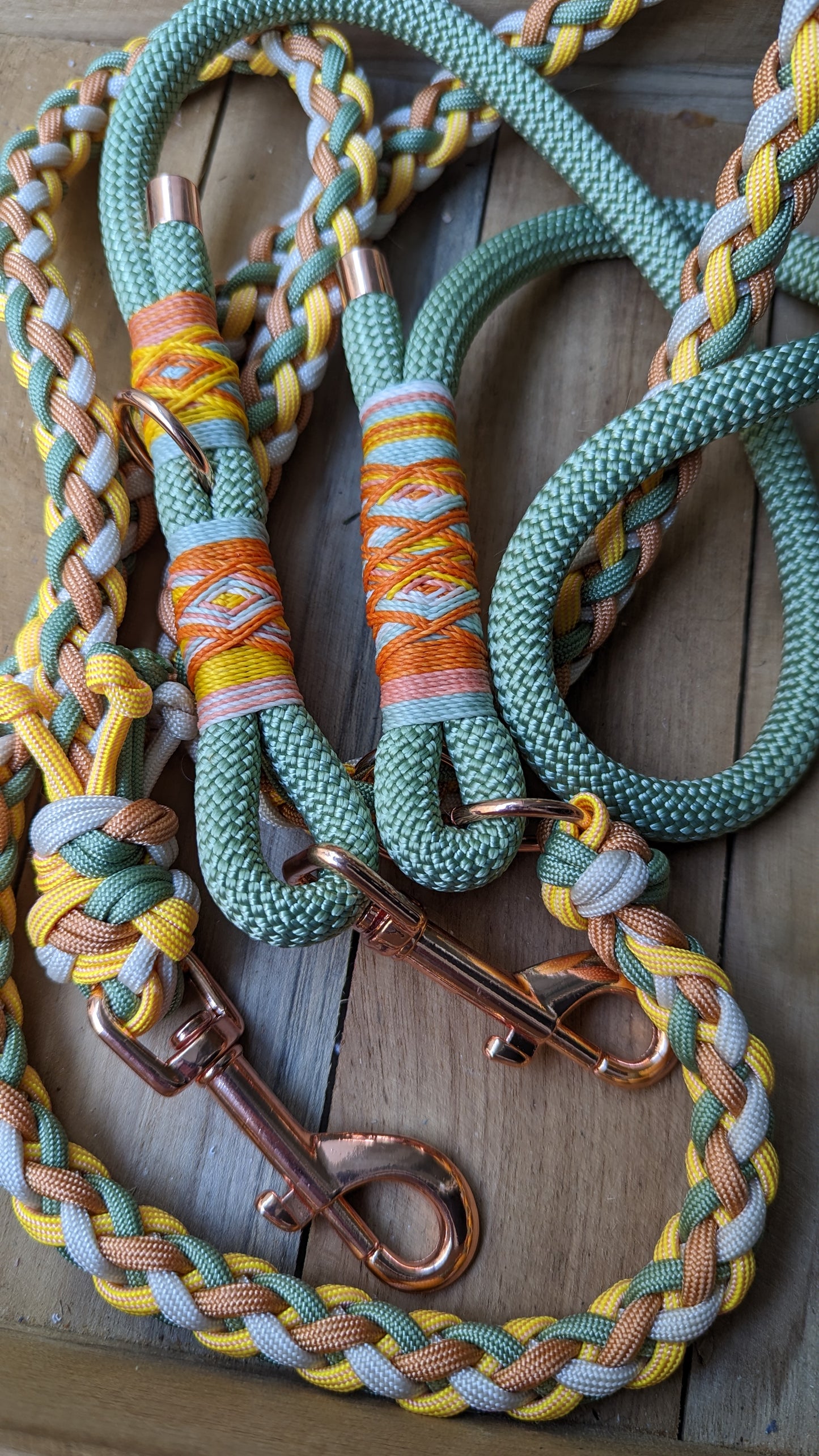 Tau küsst Paracord "Capriccio"