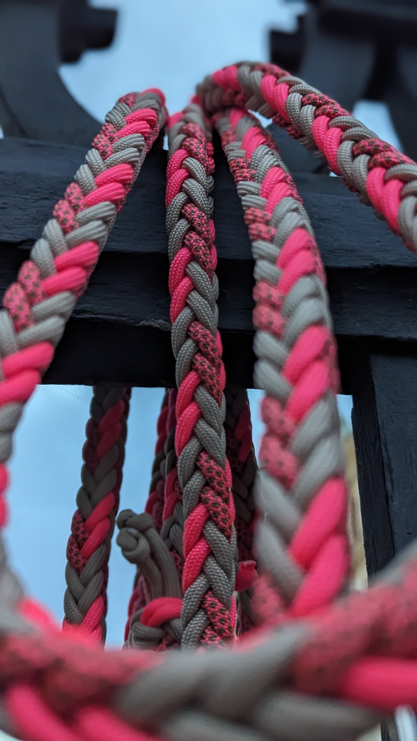 Paracordleine "Alla Crema Magenta"