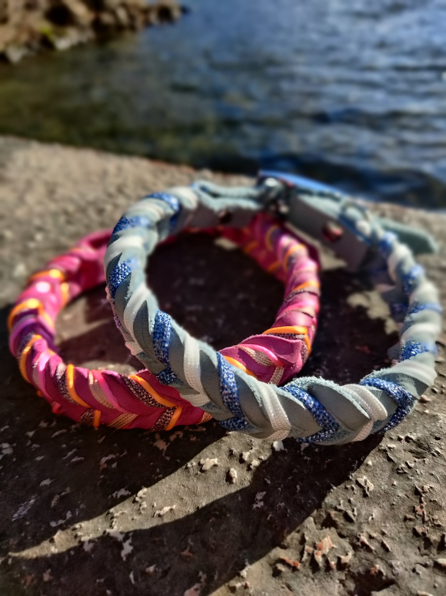 Halsband "Leder küsst Schneekristall"